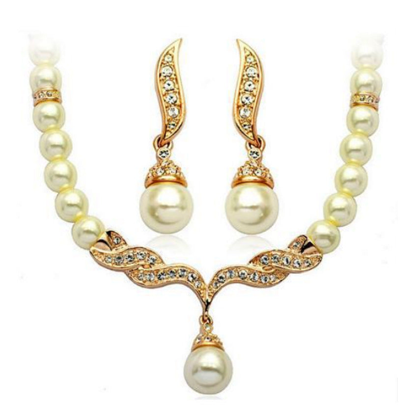 Korean Style Fashionable Elegant Angel Wings Necklaces