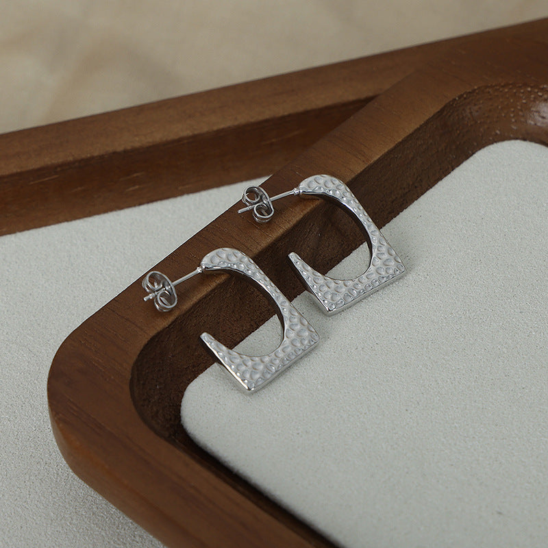 Fashionable Temperament Elegant Accessories Three-dimensional Radian Design Sense Earrings