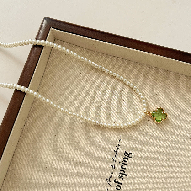 Women's Elegance French Classic Style Clavicle Chain Necklaces