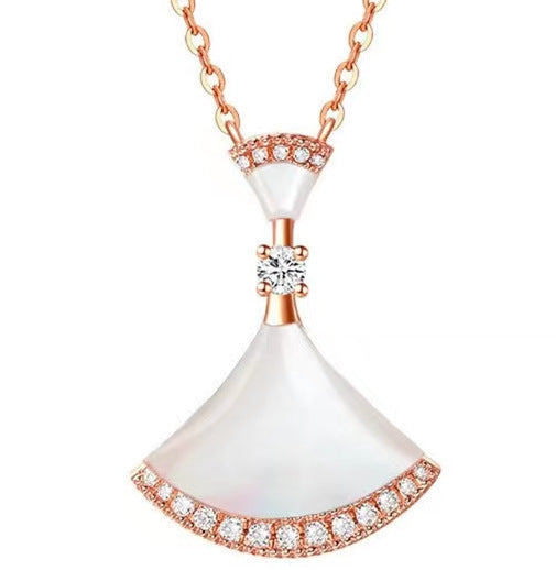 Women's Bao J High Quality V Gold Necklaces