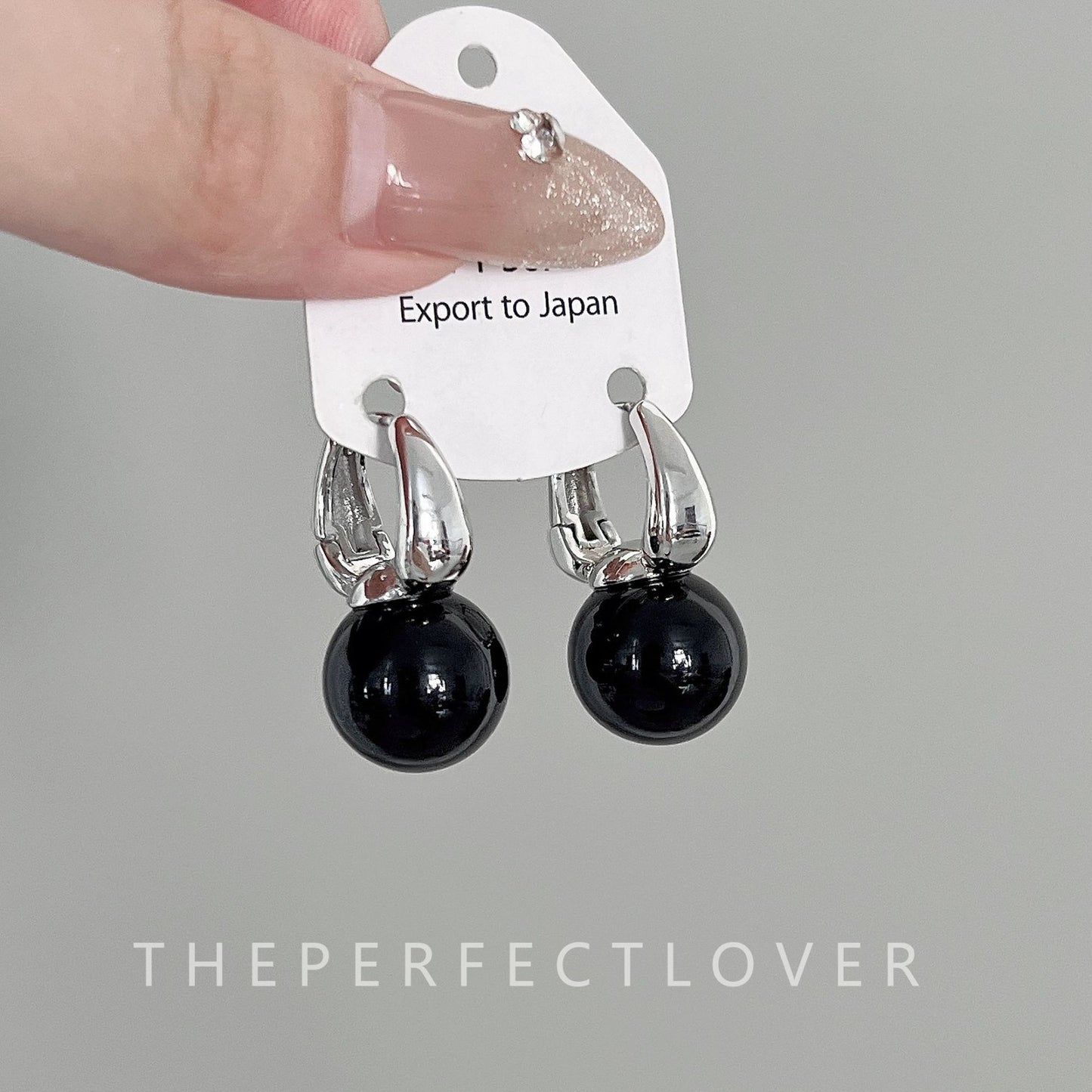 Pearl Design High-grade Light Luxury Temperament Earrings