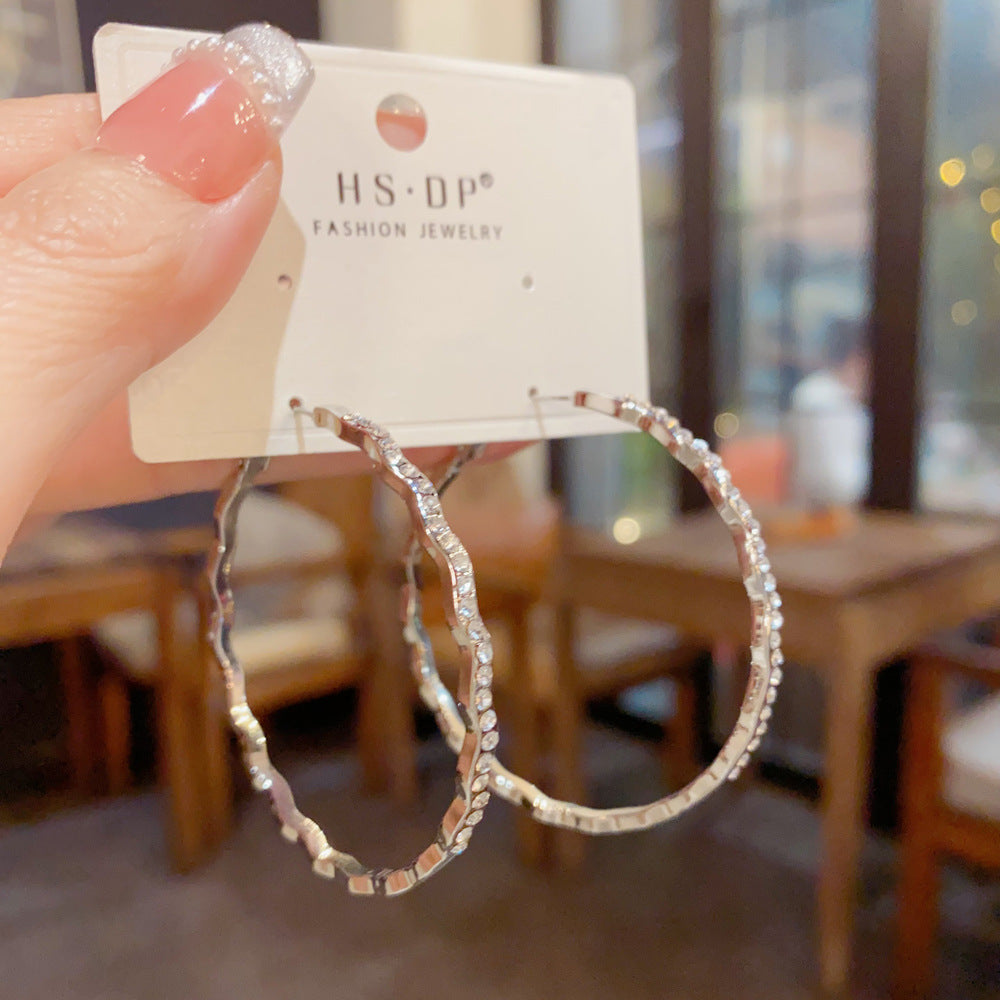 Simple Rhinestone Wave Big Ear Female Exaggerated Personalized Frosty Earrings
