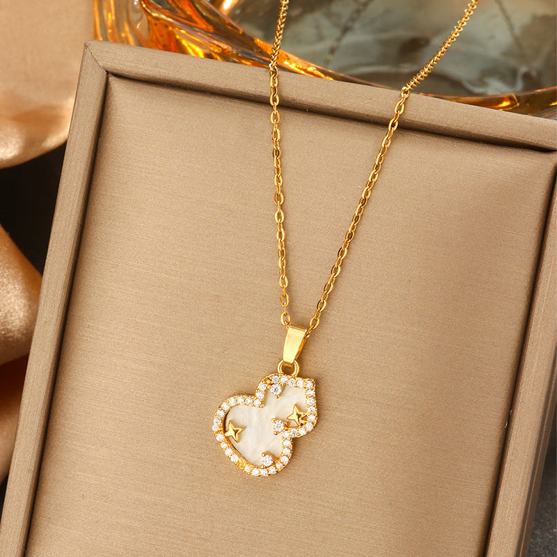 Fresh Titanium Steel Short Pearl High-grade Necklaces