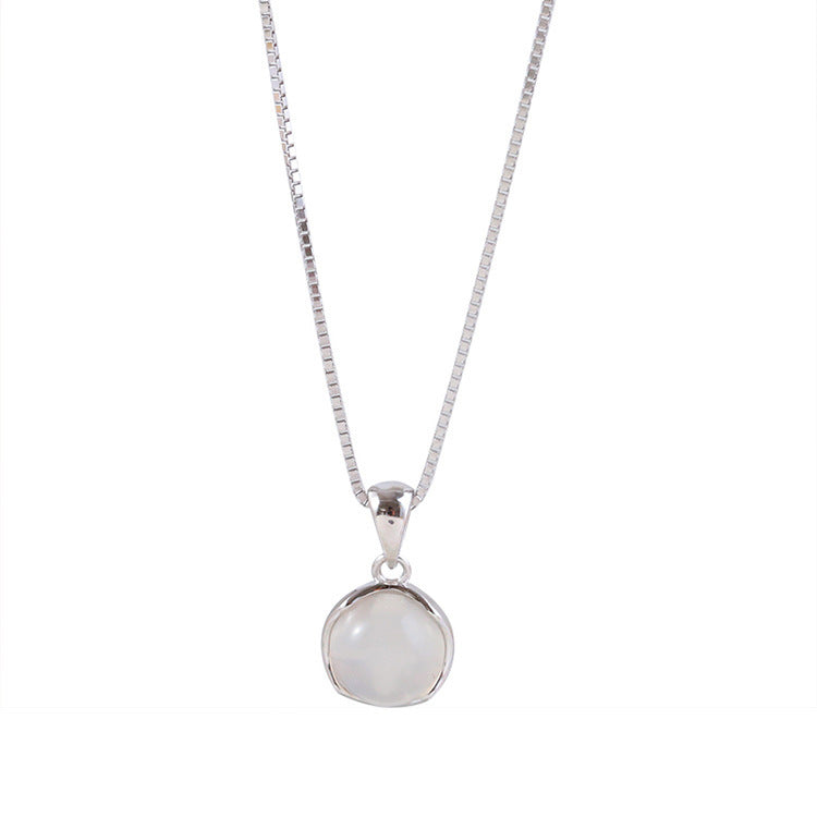 Women's Retro Affordable Luxury Cold Style Simple Necklaces