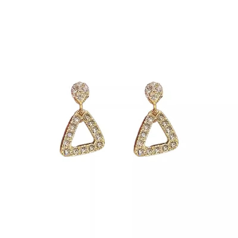 Triangle Hollow Simple High-grade Geometric Affordable Stud Earrings