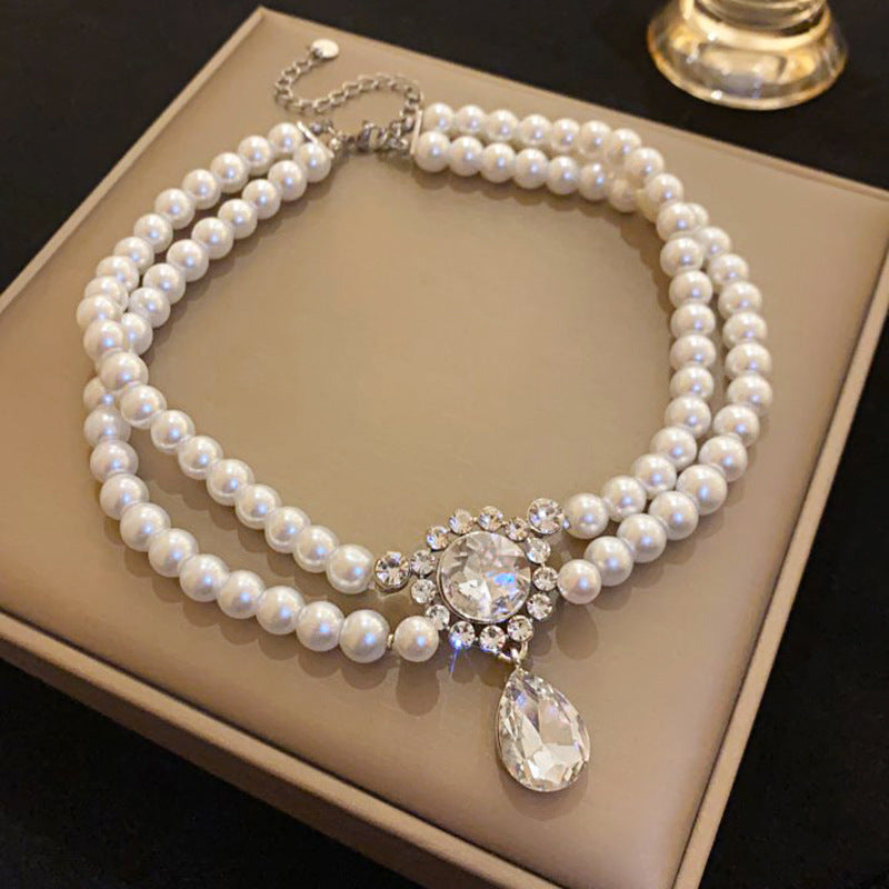 Women's Diamond Artificial Pearl Vintage Court Style Necklaces