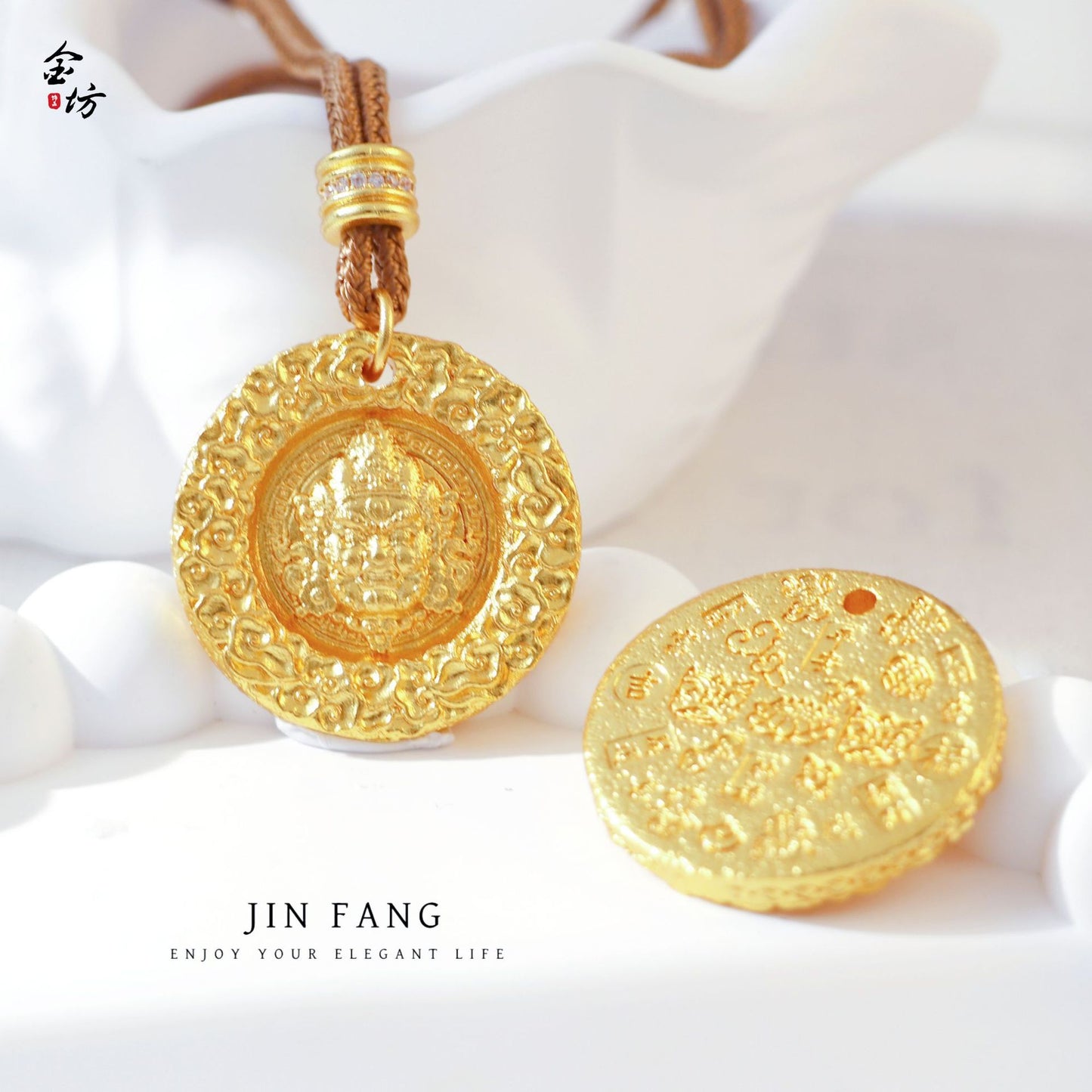 Women's Of Wealth National Trendy Style Retro Compass Pendants