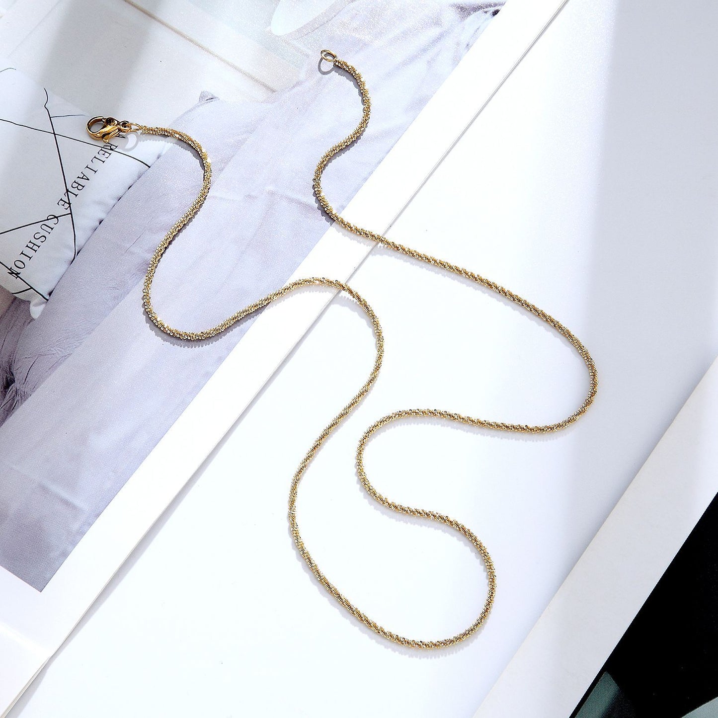 Women's Gold Titanium Steel Choker Minority Twin Hemp Flowers Necklaces