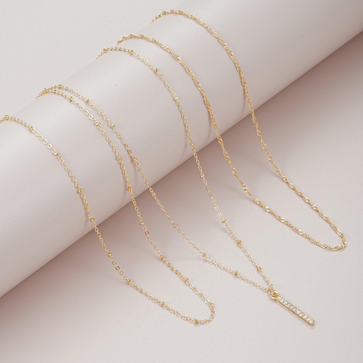 Women's Twin Diamond Small Vertical Stripes Clavicle Pendants