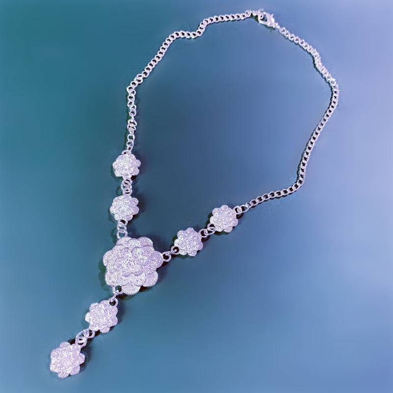 Camellia Sweater Chain Miao Yi Scenic Necklaces
