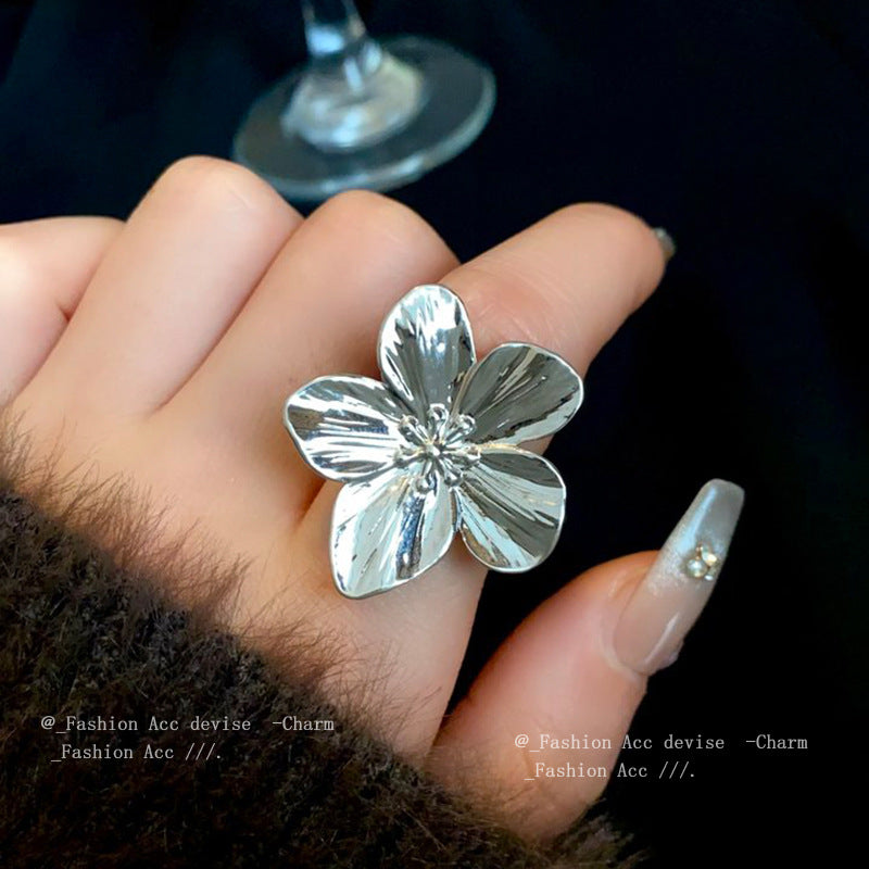 Flower Open Niche Exaggerated Design Index Rings