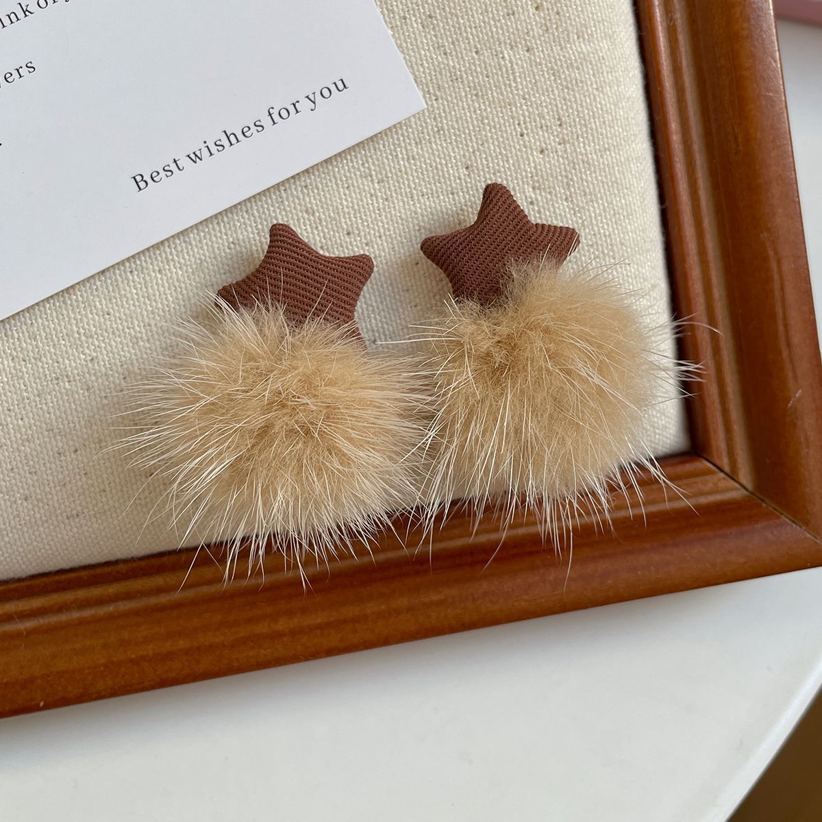 Women's Light Luxury High-grade Love Furry Big Earrings