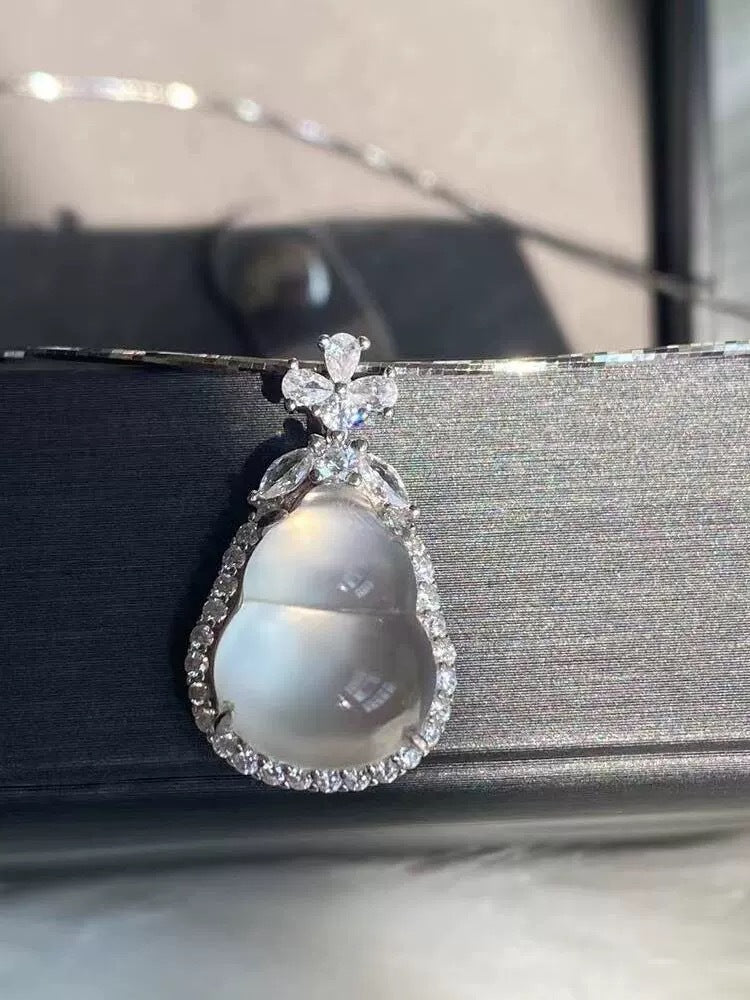 Women's Ultimate Sterling Sier Natural Jade Gourd Necklaces