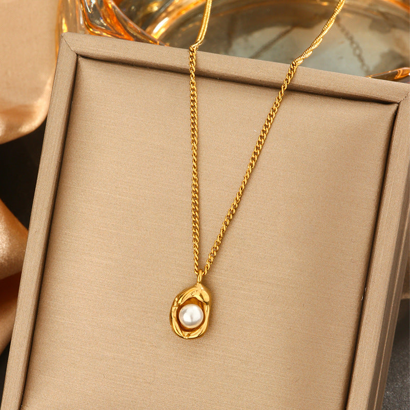 Fresh Titanium Steel Short Pearl High-grade Necklaces