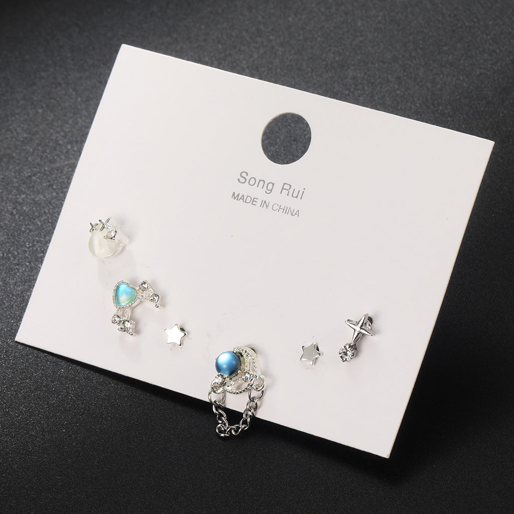 Women's Creative Dark Love Heart Niche Design Earrings