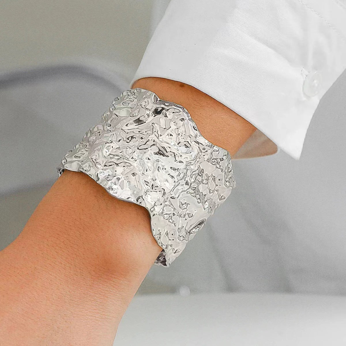 Women's Exaggerated Metal Hemp For Hip Hop Bracelets