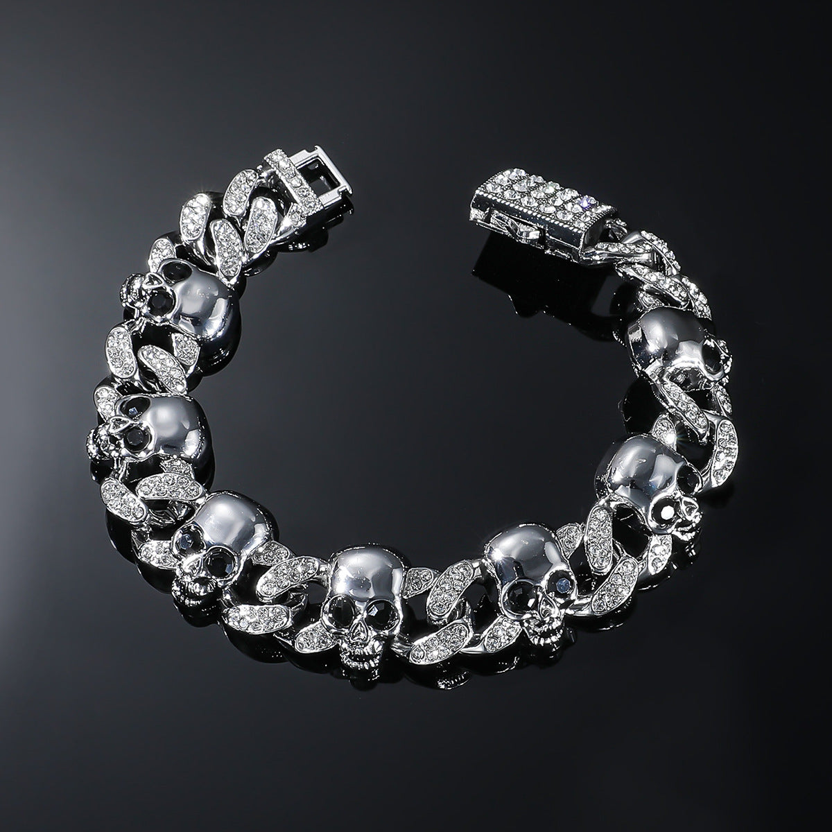 Fashion Skull Exaggerated Stitching Single Layer Diamond Bracelet
