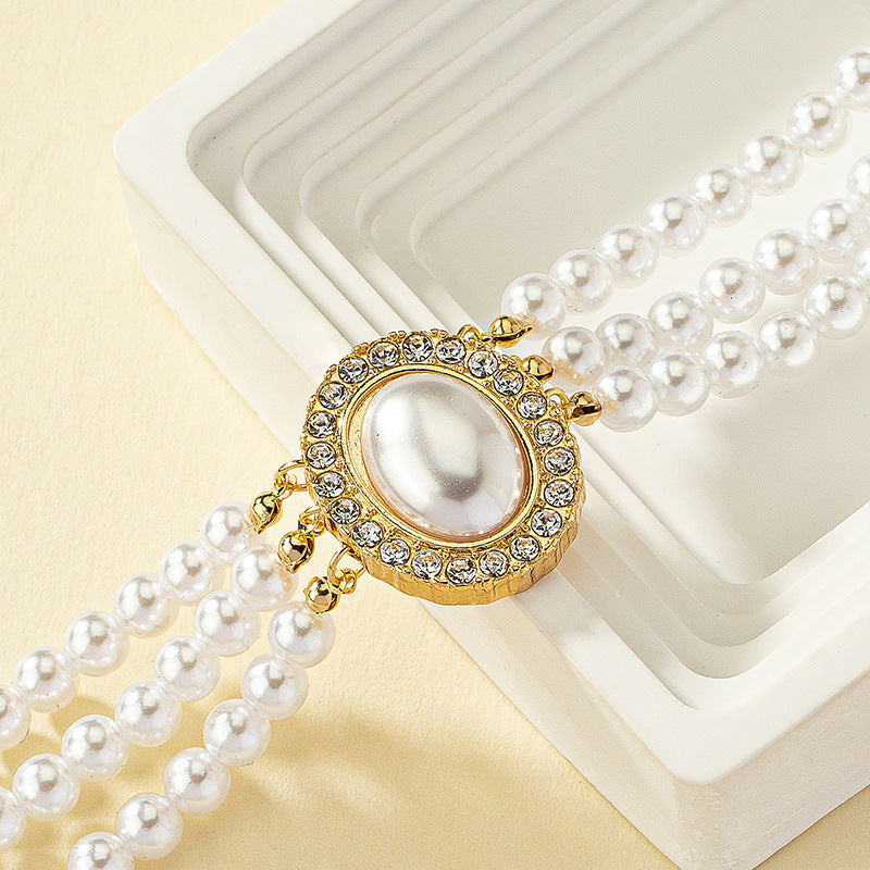 Women's Elegant Retro Pearl For Temperamental Minority Design Necklaces