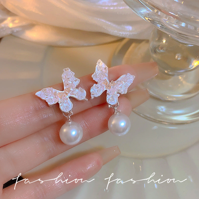 Butterfly Pearl Tassel Super Light Luxury Earrings