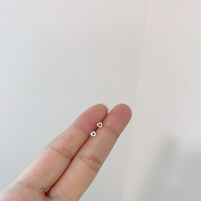 Women's Sense Week Suit Simple Small Exquisite Hollow Earrings