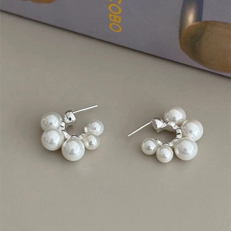 Women's French Retro Gradient Pearl Shaped High-grade Irregular Earrings