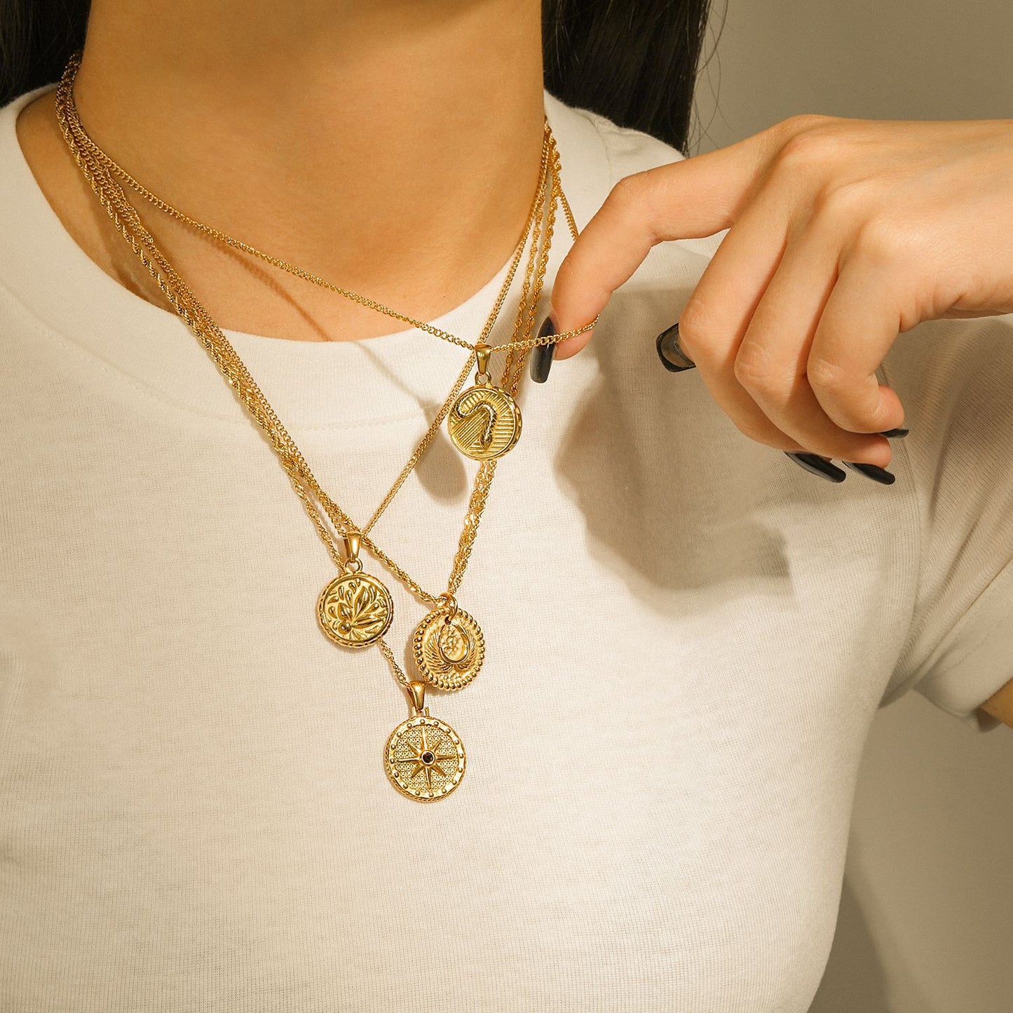 Women's Round Cold Style Retro Temperament Personality Necklaces