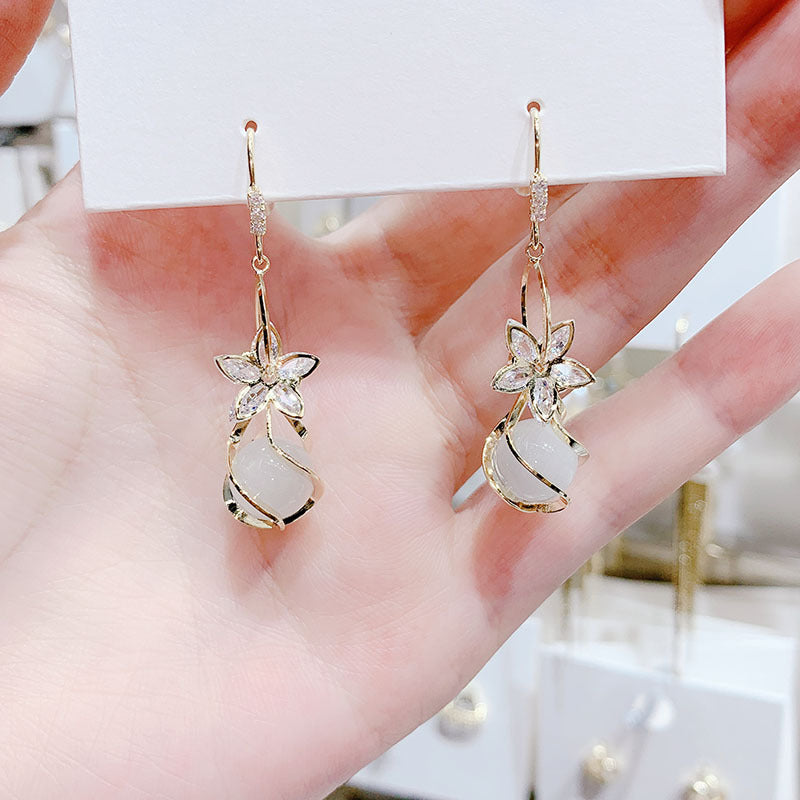 Five Petal Flower Opal Personalized Fashionable Eardrops Earrings