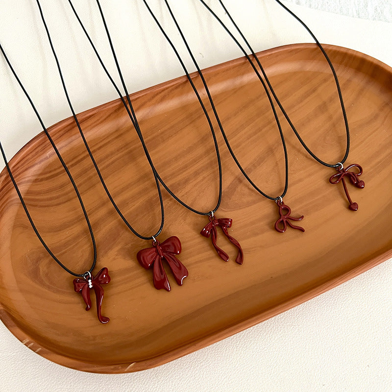 Red Niche Minimalist Bow Black Leather Rope Necklaces