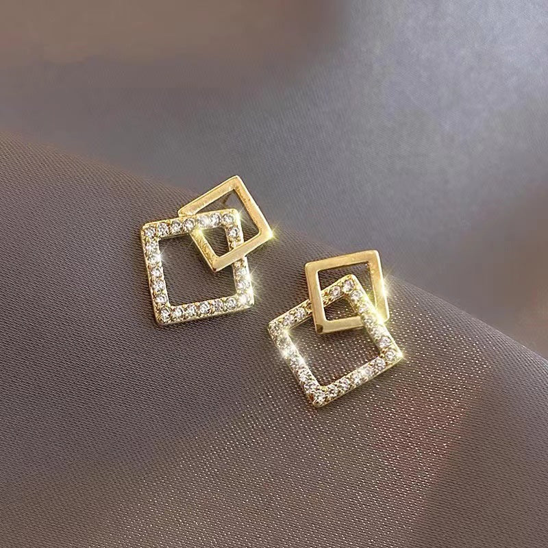 Women's Sier Needle Retro Geometric Metal Design Earrings
