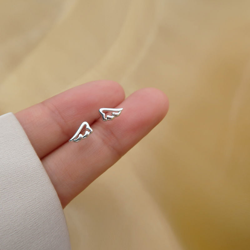 Women's Sterling Sier Simple Petite Niche Design Earrings