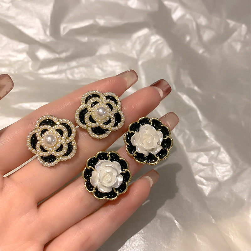Women's Style Light Luxury Minority High-grade Bow Earrings