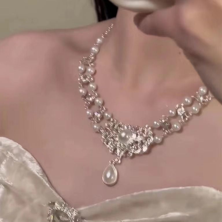 Rhinestone Zircon Pink Water Drop Light Necklaces