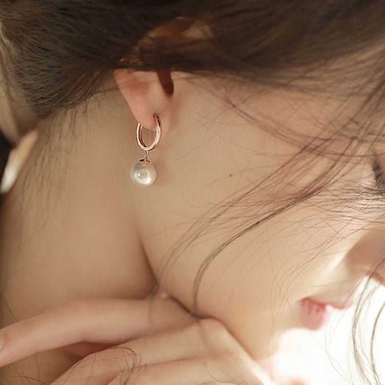 Women's Drop Pearl Ear Clip Early Springtide Earrings
