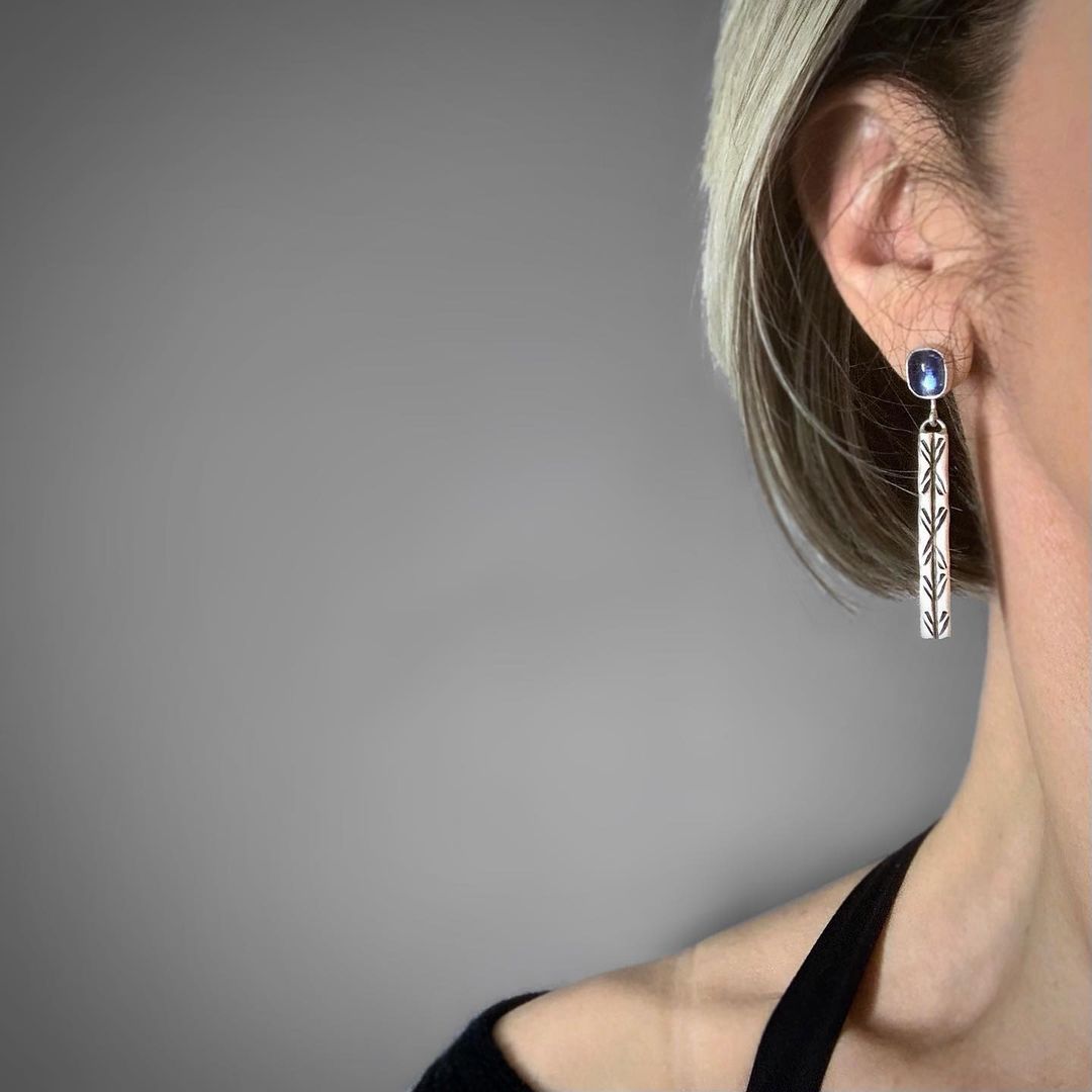 Women's Blue Bohemian Style Retro Eardrop Simple Earrings