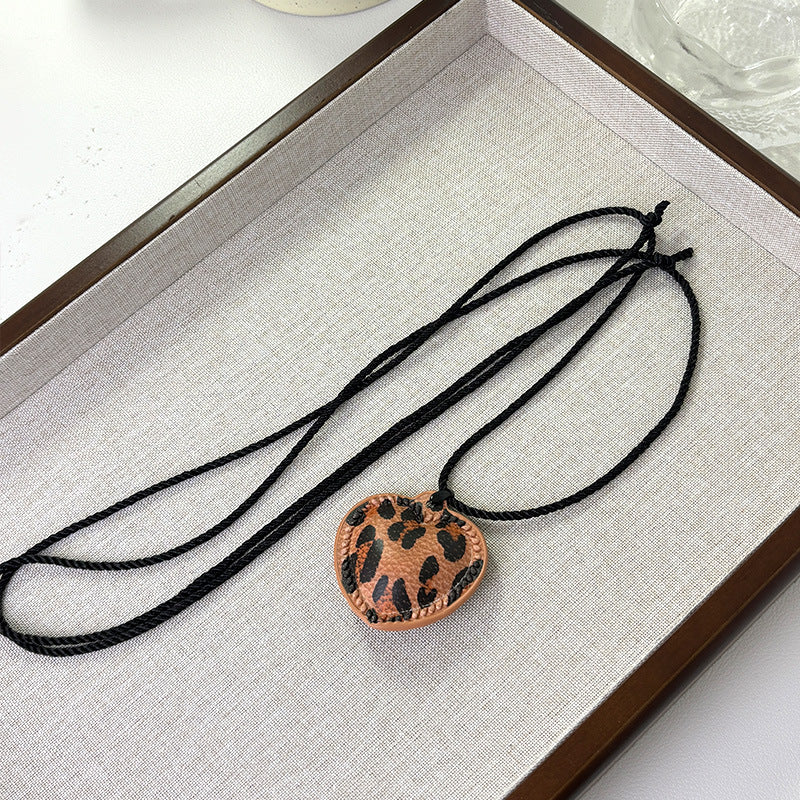 Leather Love Hemp Rope Black Peach Pendants