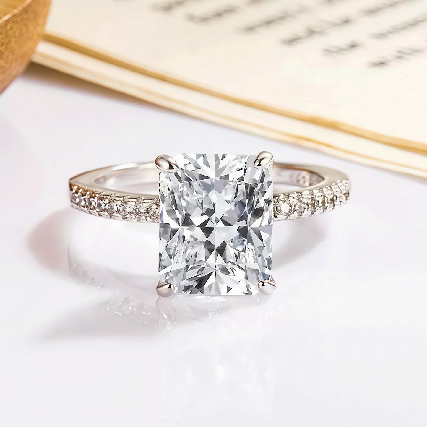 Ice Flower Cut Moissanite Light Luxury High-grade Sugar Couple Temperament Ring