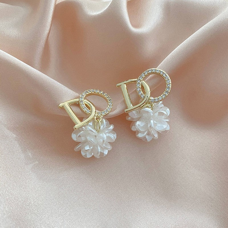 Needle High-grade Pearl Bow Flower Tulip Earrings
