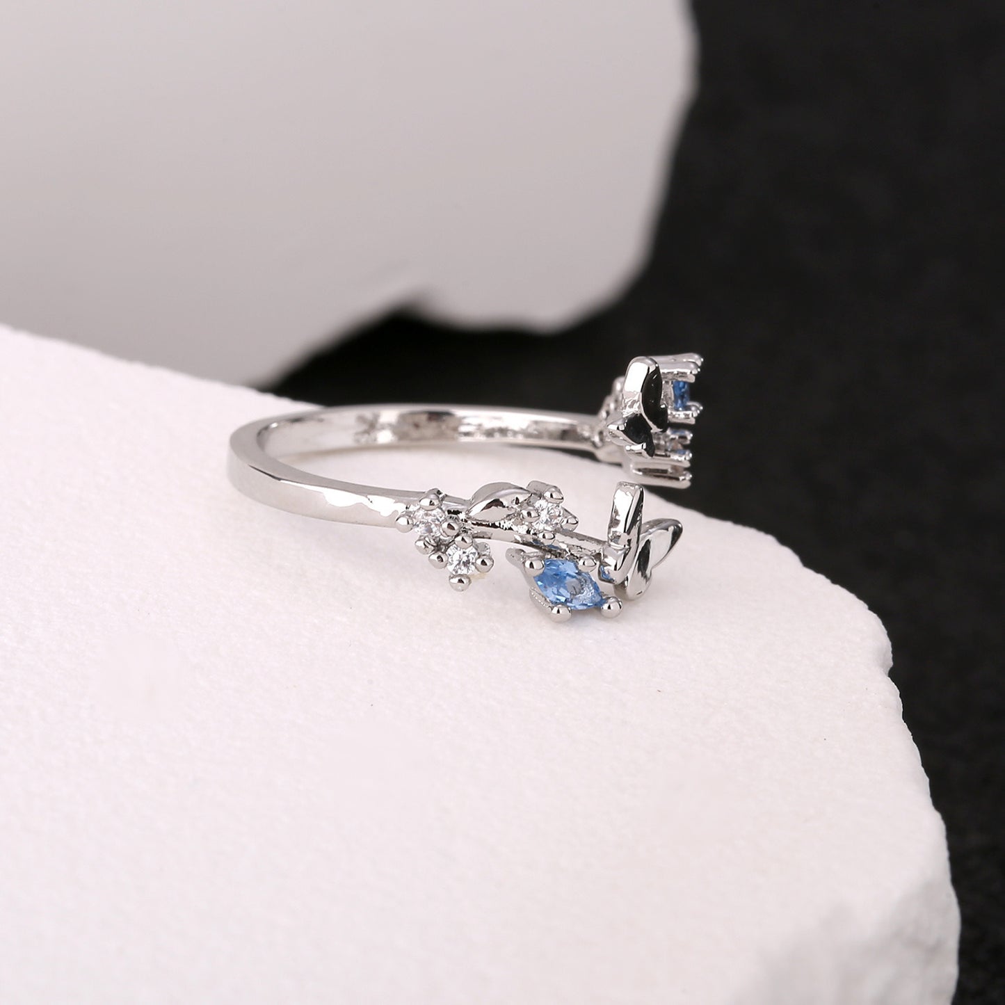 Women's Meng Die Good-looking Light Luxury With Diamond Butterfly Ring