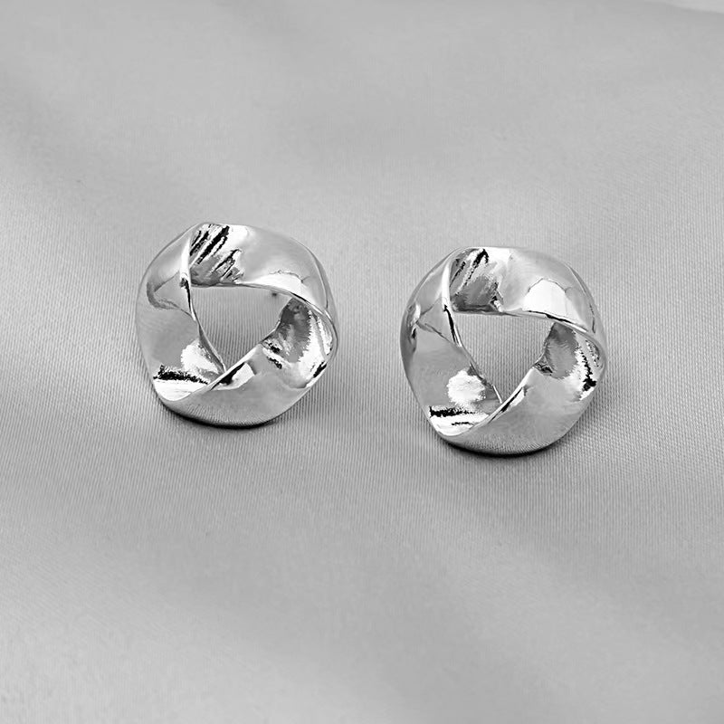 Plated Premium Lady Temperament Retro Matte Knotted Rings