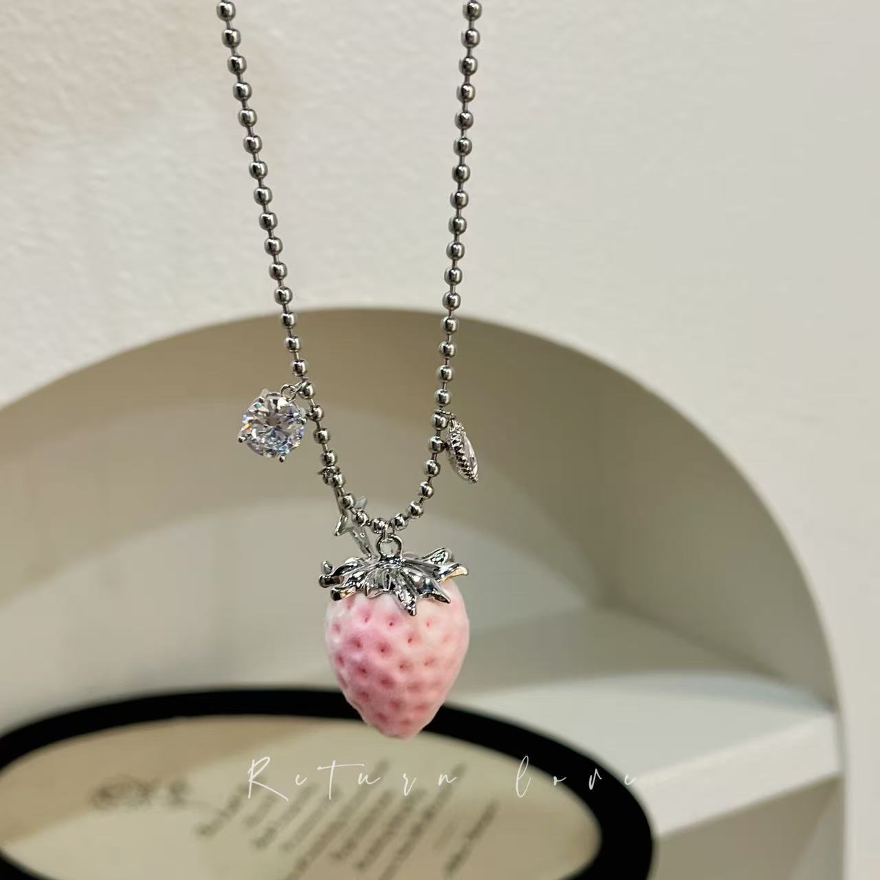 Sense Mild Luxury Retro Exaggerated Personalized Necklaces