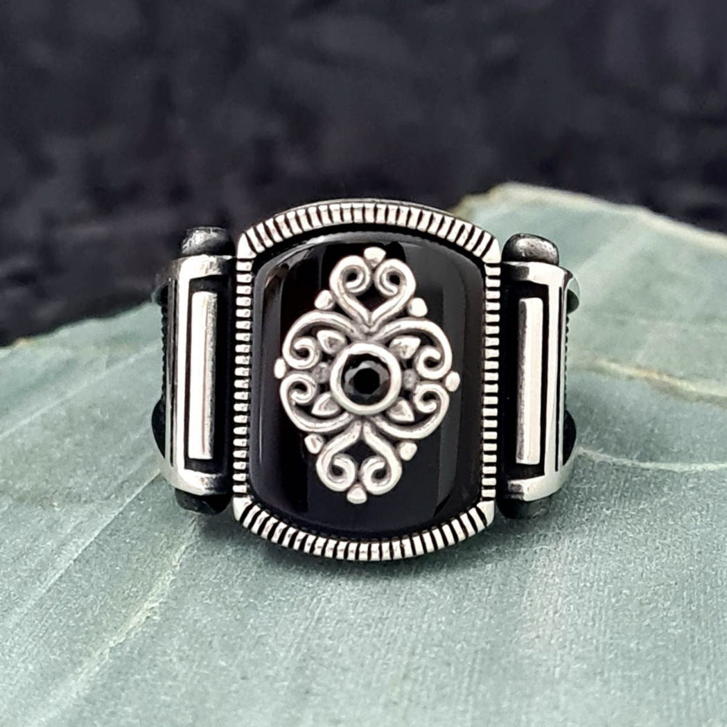 Men's Alloy Inlaid Black Gemstone Vintage Carved Flower Rings