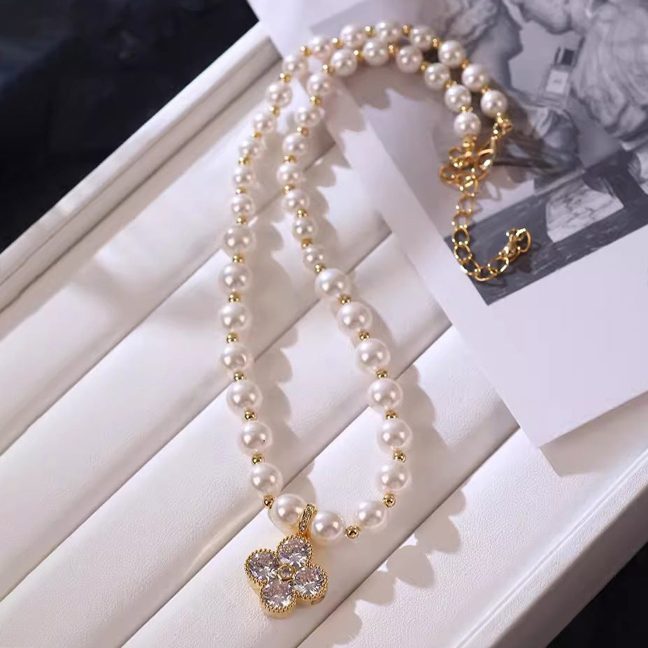 Women's Pearl Fashion Design Accessories Light Luxury Minority Necklaces