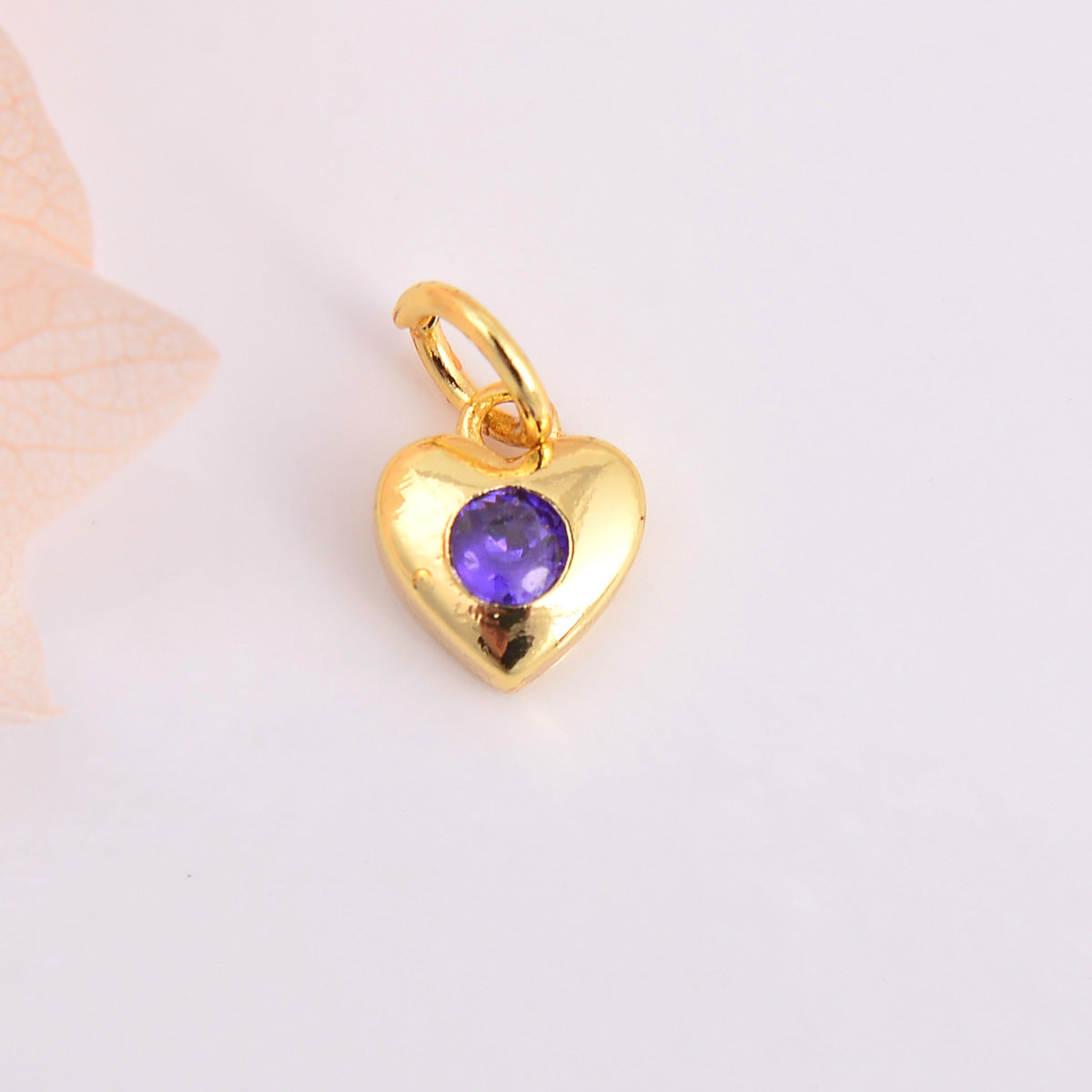 Colorful Heart-shaped Zircon Gold Small Copper Pendants
