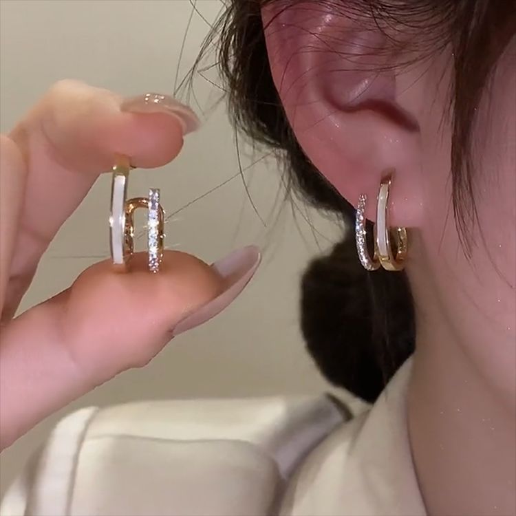 Women's Niche Design Simple Rhinestone High-grade Temperament Earrings