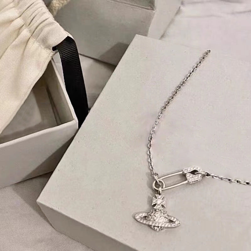 Women's Mother Pin Planet Simple Temperament Clavicle Necklaces