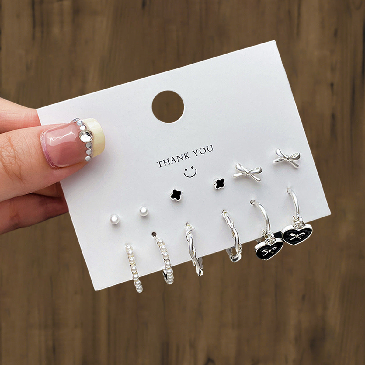 Clip Fresh Sweet Metal Alloy Suit Earrings