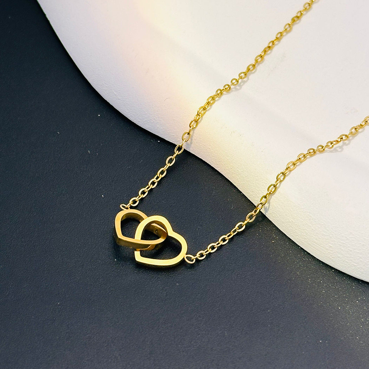 Luxury Minority Design Female Clavicle Chain Titanium Necklaces