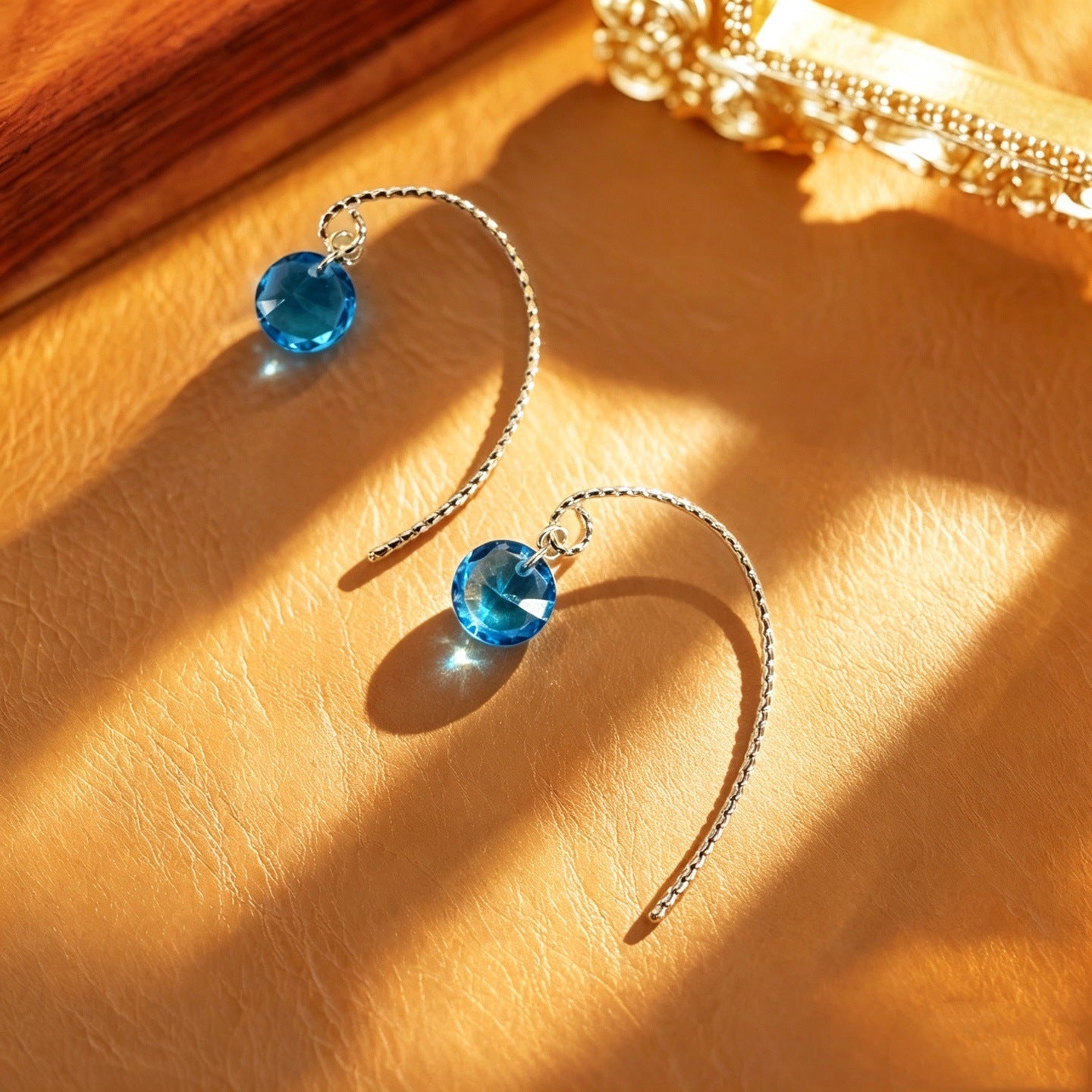 Women's Eight Hearts Arrows Zircon French Handmade Ear Line