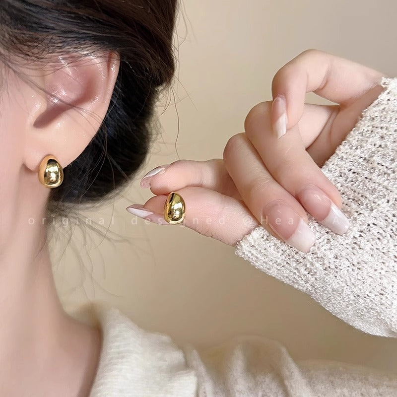 Metal Female Minimalist Design Cold Wind Earrings