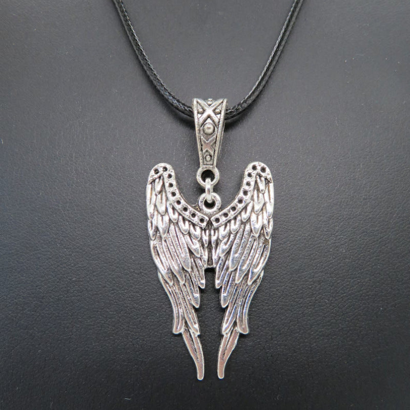 Fashion Retro Angel Wings Niche Design Necklaces